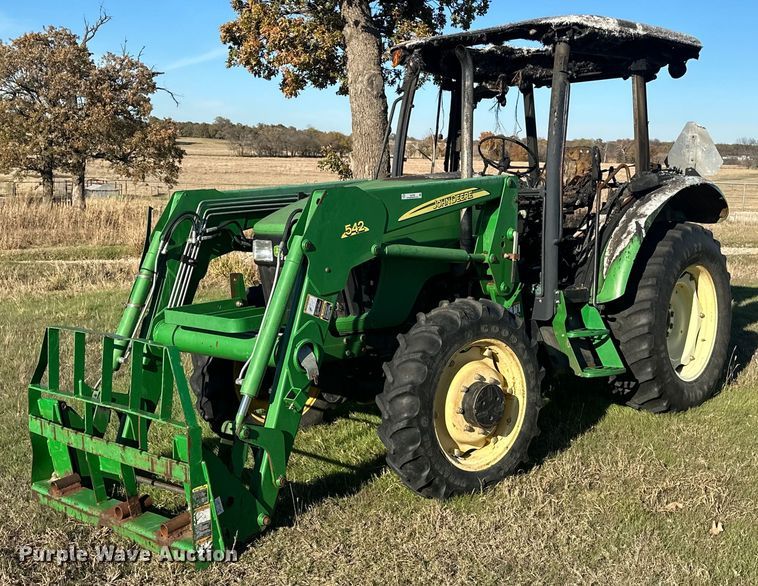 image for item EJ5168 2008 John Deere 5325 MFWD tractor
