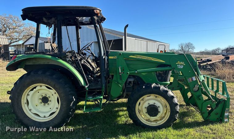 image for item EJ5168 2008 John Deere 5325 MFWD tractor