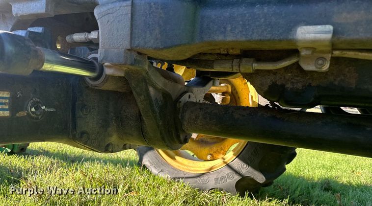 image for item EJ5168 2008 John Deere 5325 MFWD tractor