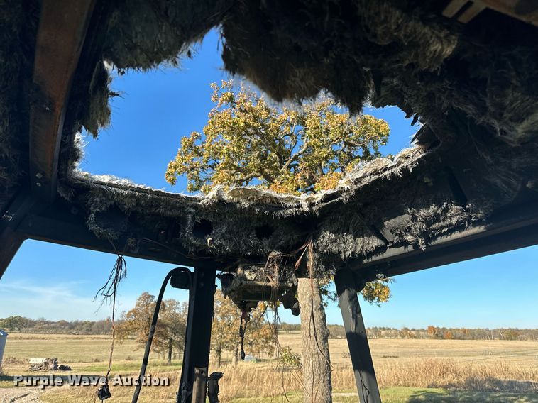 image for item EJ5168 2008 John Deere 5325 MFWD tractor