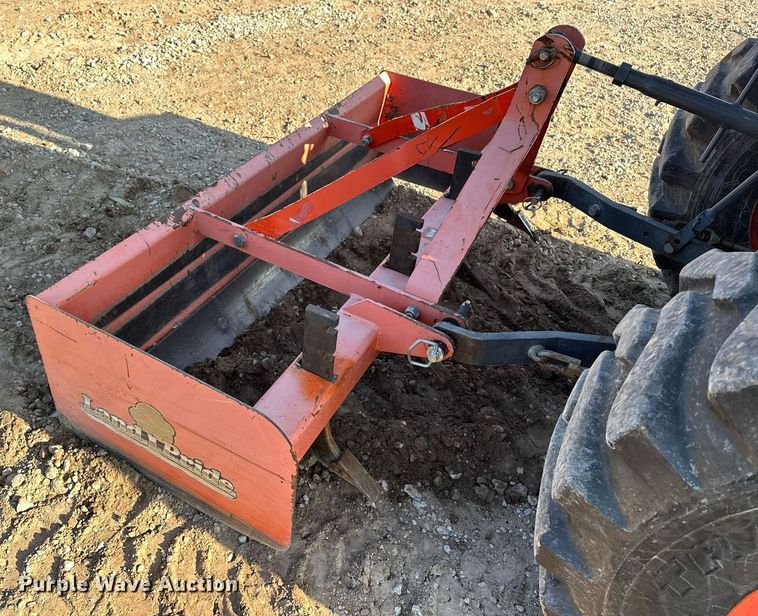 image for item EJ5192 Kubota L2501D MFWD tractor