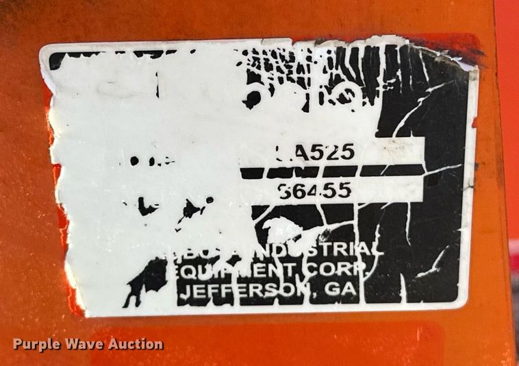 image for item EJ5192 Kubota L2501D MFWD tractor