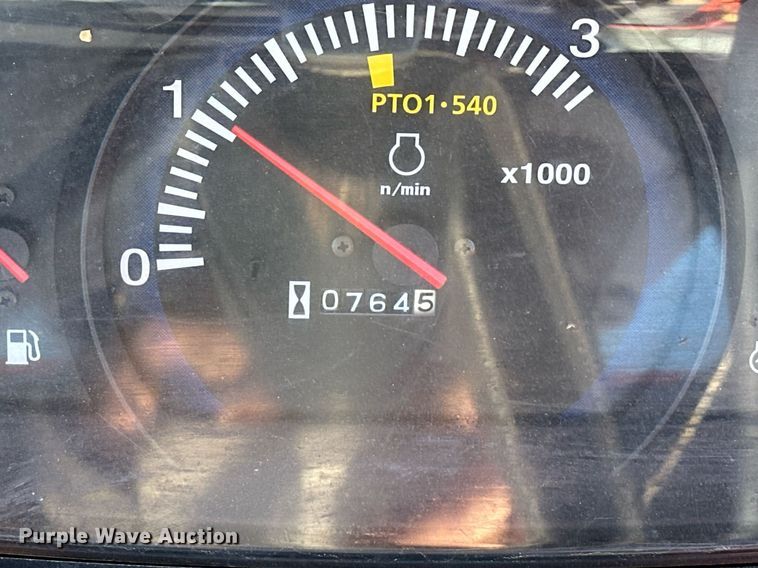 image for item EJ5192 Kubota L2501D MFWD tractor