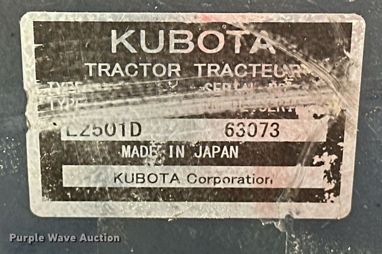 image for item EJ5192 Kubota L2501D MFWD tractor