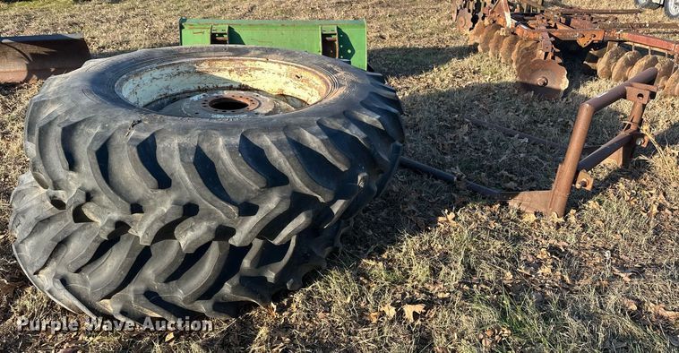 image for item EJ5225 Tractor attachments