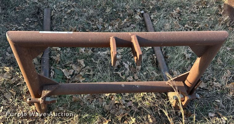 image for item EJ5225 Tractor attachments