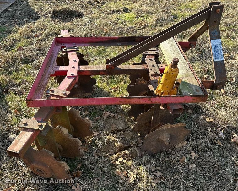 image for item EJ5230 LMC disk harrow 