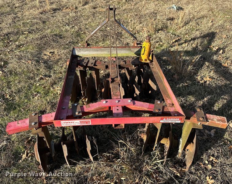 image for item EJ5230 LMC disk harrow 