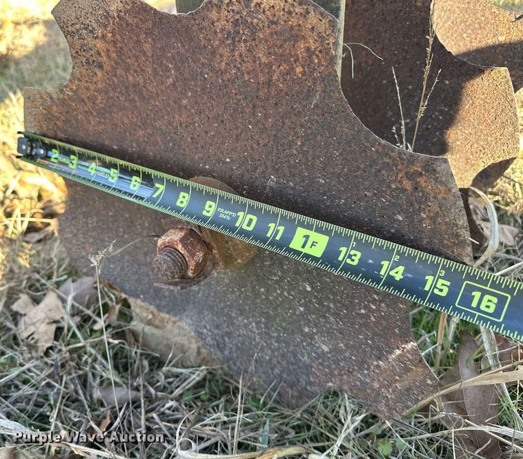 image for item EJ5230 LMC disk harrow 