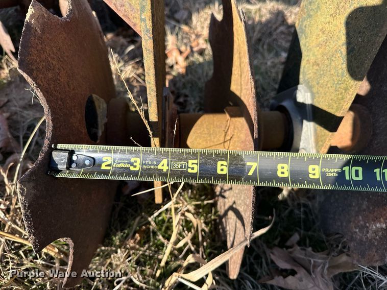 image for item EJ5230 LMC disk harrow 