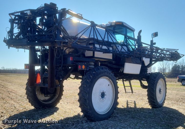 image for item EJ8119 2001 Willmar Eagle 8600 sprayer