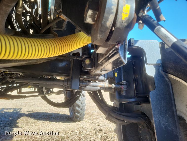 image for item EJ8119 2001 Willmar Eagle 8600 sprayer