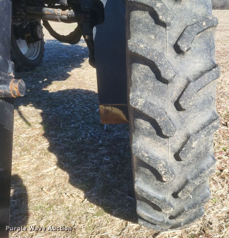 image for item EJ8119 2001 Willmar Eagle 8600 sprayer