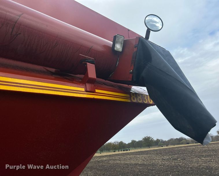 image for item EL6493 Richardton  8830  grain cart