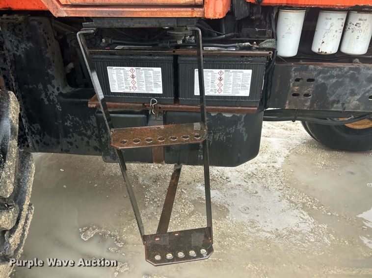 image for item EL6497 Allis-Chalmers 8070 tractor