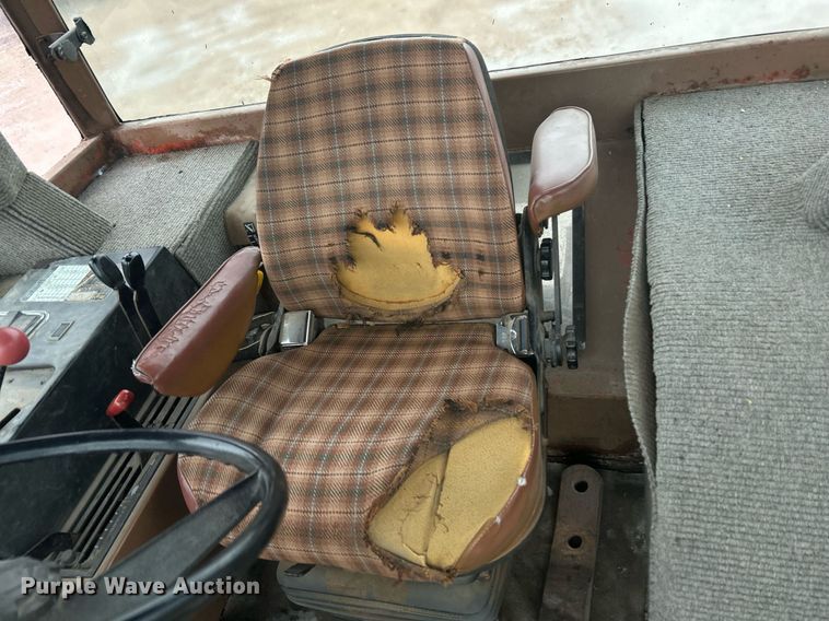 image for item EL6497 Allis-Chalmers 8070 tractor