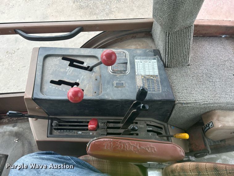 image for item EL6497 Allis-Chalmers 8070 tractor