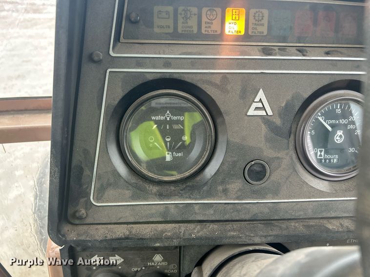 image for item EL6497 Allis-Chalmers 8070 tractor