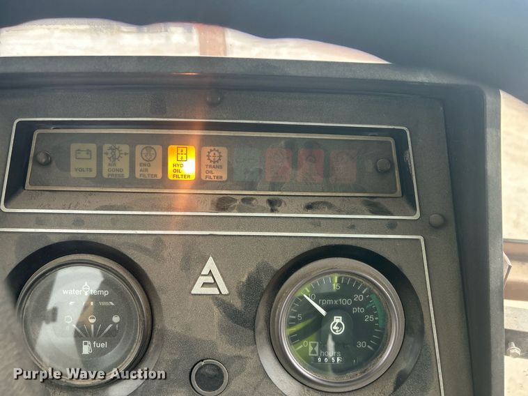 image for item EL6497 Allis-Chalmers 8070 tractor