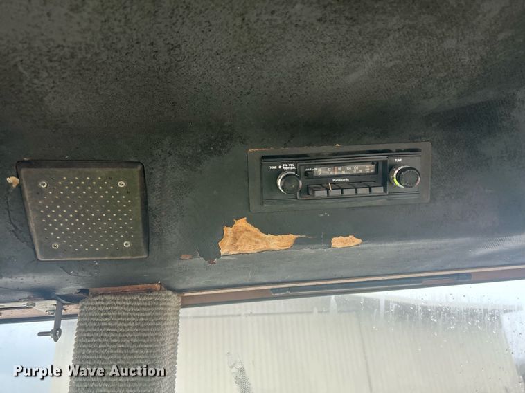 image for item EL6497 Allis-Chalmers 8070 tractor