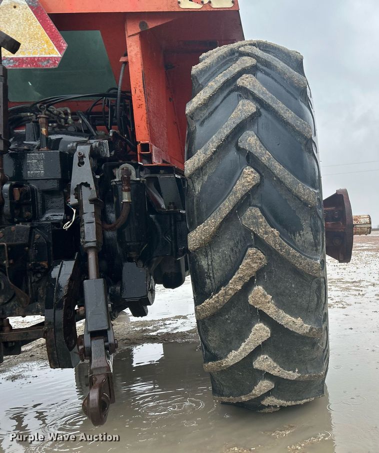 image for item EL6497 Allis-Chalmers 8070 tractor