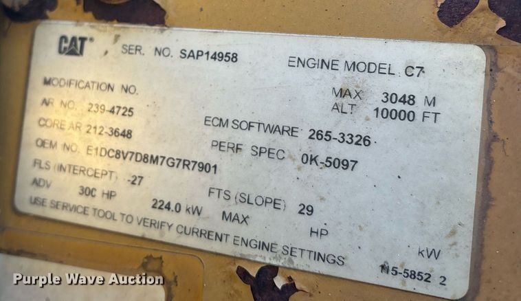 image for item EM0006 2006 Kenworth T300 feed delivery truck