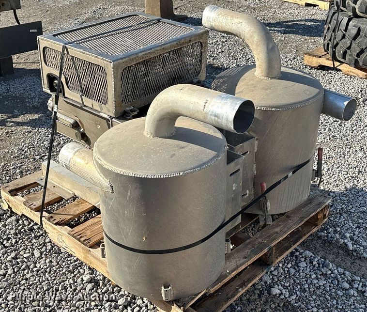 image for item EM0014 Shop built hydraulic oil cooler