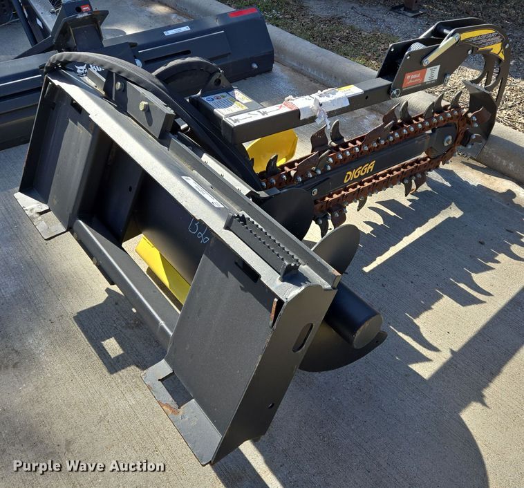 image for item EQ2508 Digga BFT-000017 skid steer trencher