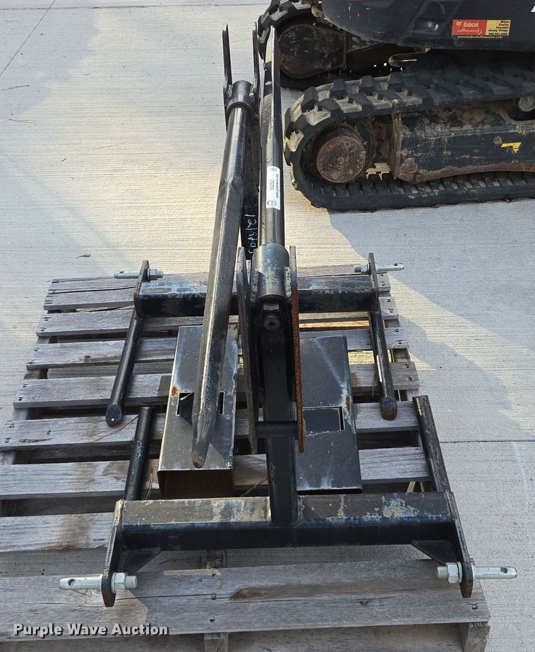 image for item EQ2521 42