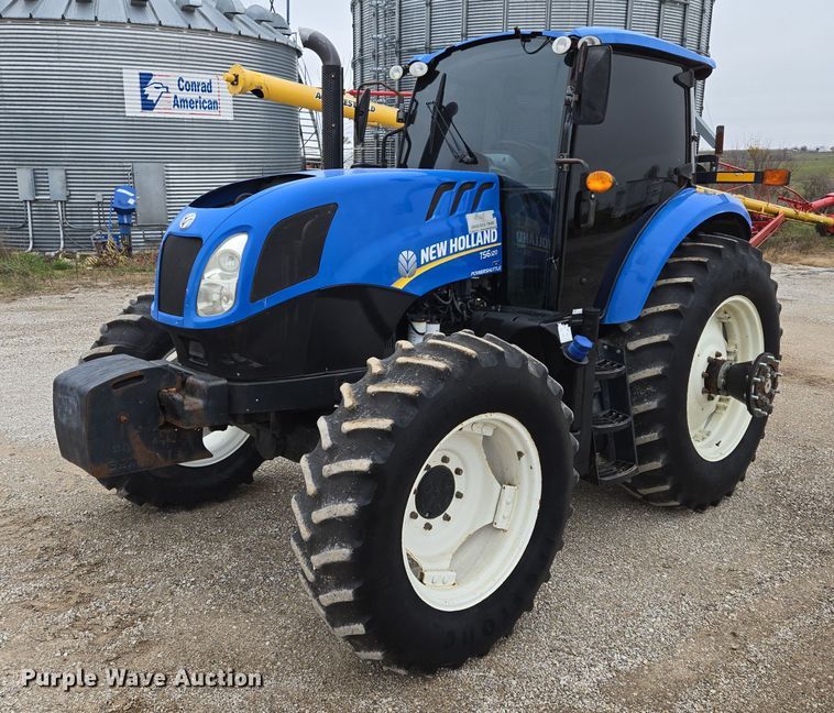 image for item EQ3654 2015 New Holland  TS6 MFWD tractor
