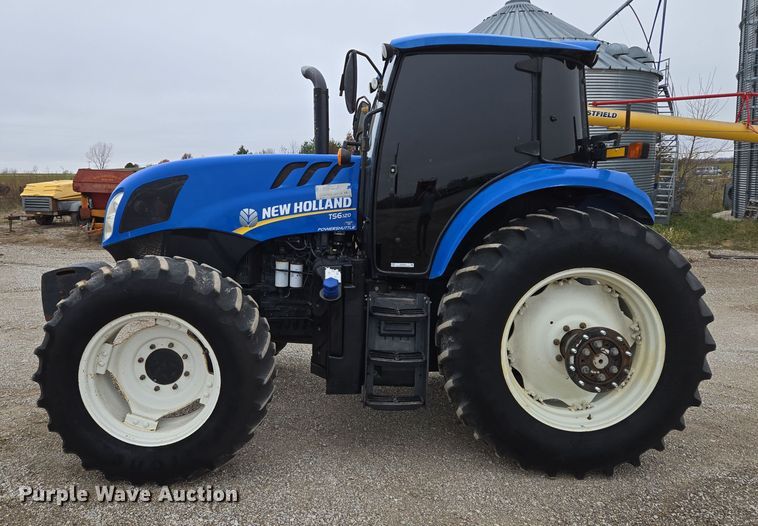 image for item EQ3654 2015 New Holland  TS6 MFWD tractor