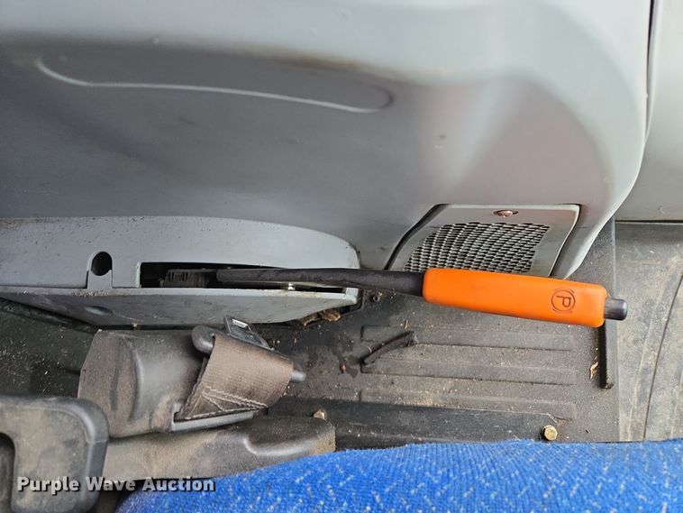 image for item EQ3654 2015 New Holland  TS6 MFWD tractor