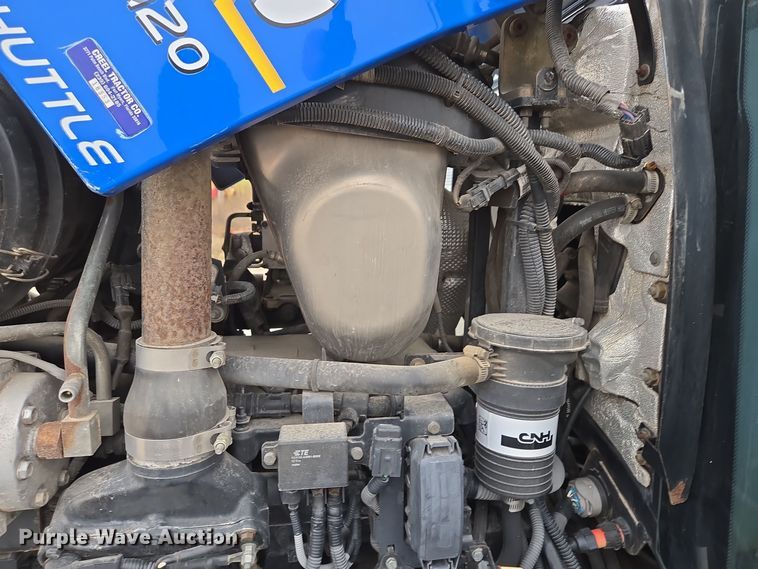 image for item EQ3654 2015 New Holland  TS6 MFWD tractor