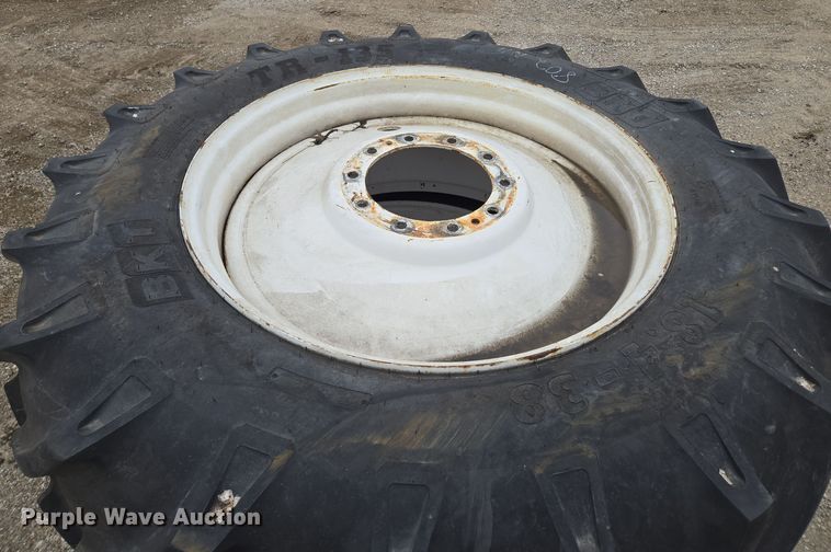 image for item EQ3654 2015 New Holland  TS6 MFWD tractor