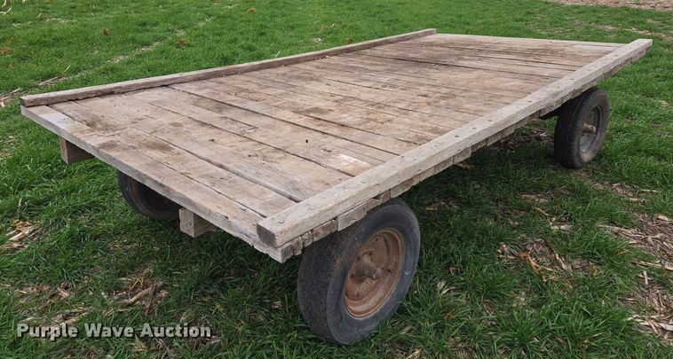 image for item EQ3660 Hay trailer 