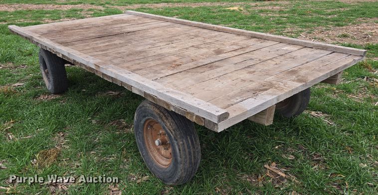image for item EQ3660 Hay trailer 