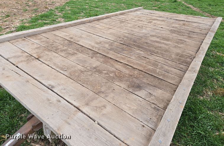 image for item EQ3660 Hay trailer 