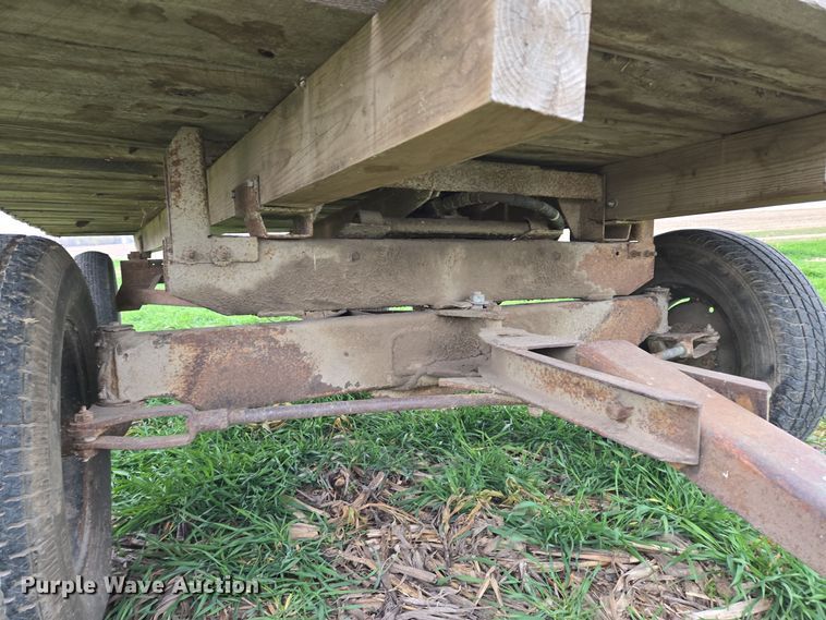 image for item EQ3660 Hay trailer 