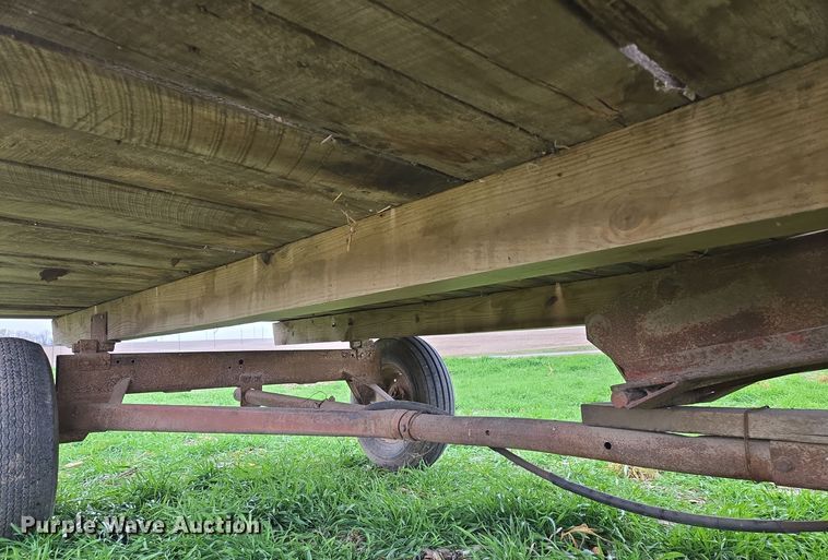 image for item EQ3660 Hay trailer 