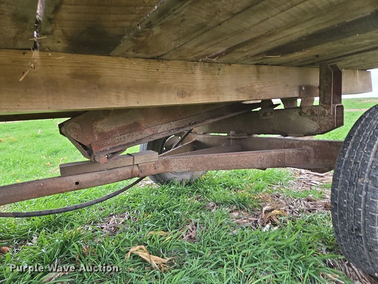 image for item EQ3660 Hay trailer 