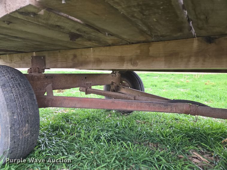 image for item EQ3660 Hay trailer 