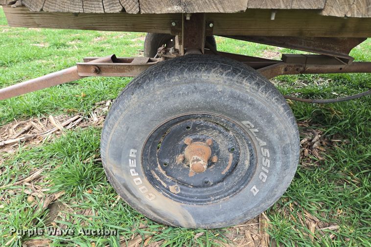 image for item EQ3660 Hay trailer 