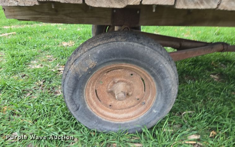 image for item EQ3660 Hay trailer 