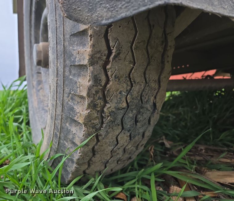 image for item EQ3663 Fuel trailer 