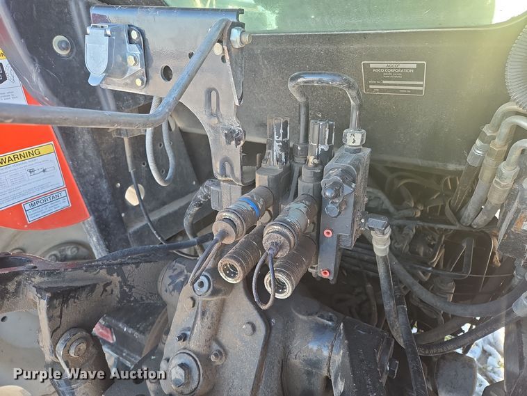 image for item EQ3724 2007 Agco  LT90A MFWD tractor