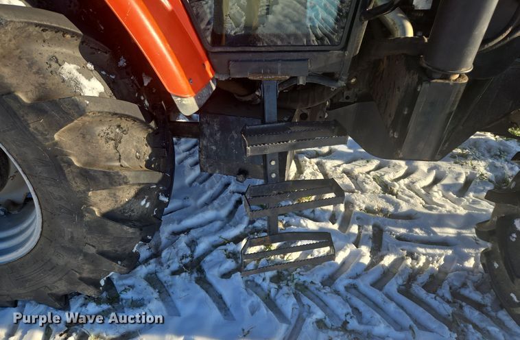 image for item EQ3724 2007 Agco  LT90A MFWD tractor