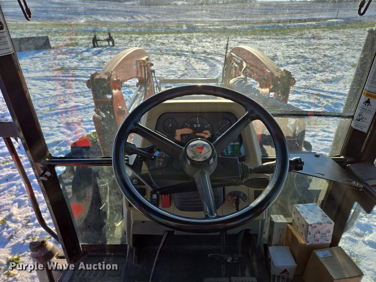 image for item EQ3724 2007 Agco  LT90A MFWD tractor