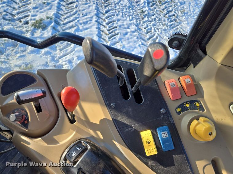 image for item EQ3724 2007 Agco  LT90A MFWD tractor