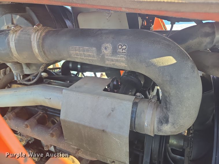 image for item EQ3724 2007 Agco  LT90A MFWD tractor