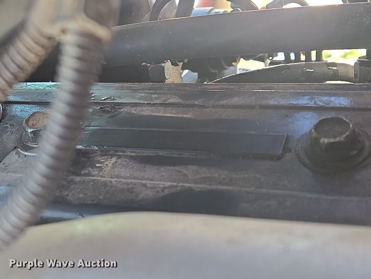 image for item EQ3724 2007 Agco  LT90A MFWD tractor